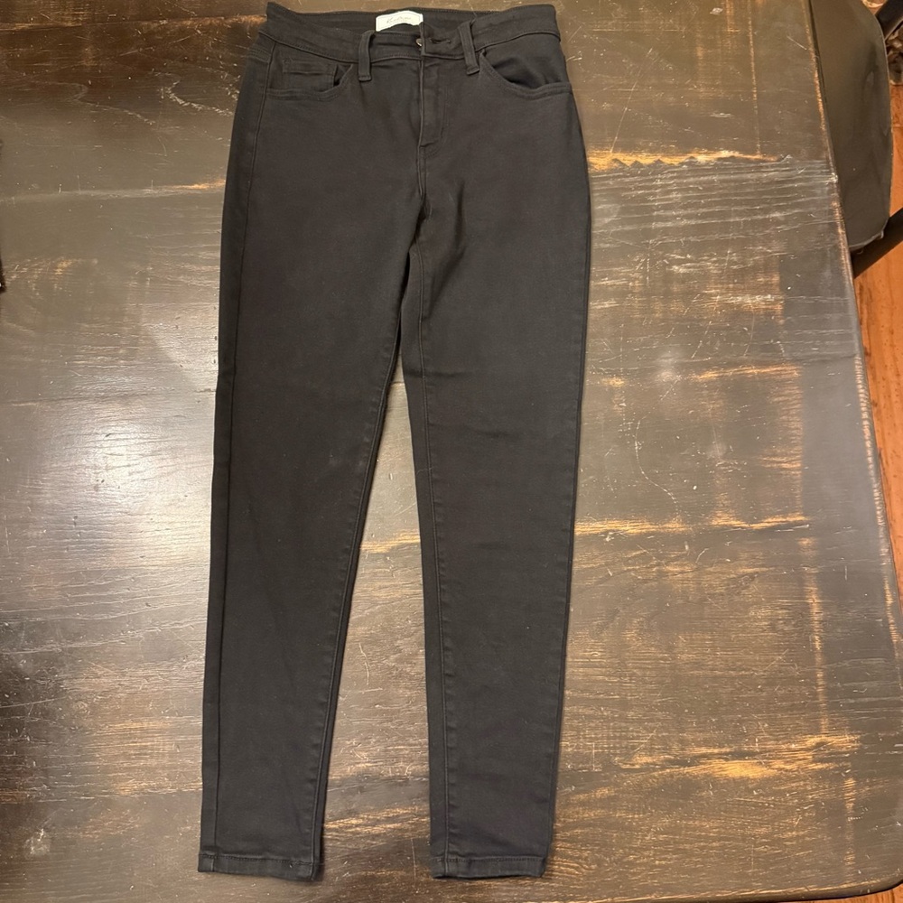 KanCan Signature 27 Black Skinny Jeans